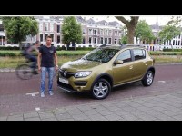 Видео тест драйв Renault Logan/Sandero с роботом с Игорем Бурцевом