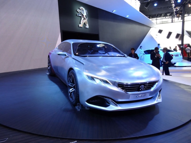 концепт-купе Peugeot Exalt 2014 Фото 01