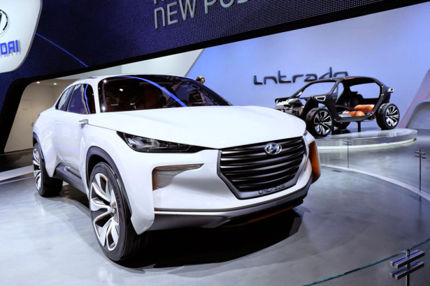 Hyundai Intrado Concept 2015 Фото 10