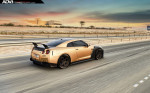 Nissan GT-R в карбоне и золоте 2015 Фото 27