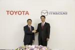 Mazda и Toyota 2016 Фото 5