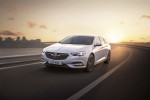 Opel Insignia 2018 Фото 01