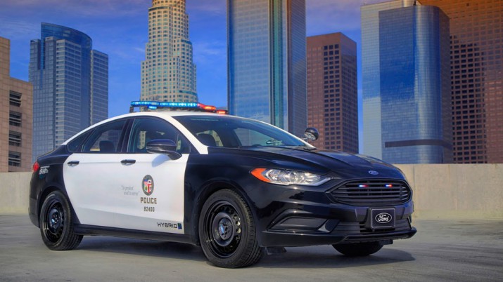 Полицейский Ford Fusion Hybrid 2017 Фото 04