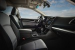 Subaru Legacy Outback 2017 Фото 02