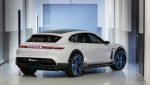 Porsche Mission E Cross Turismo 2021 01