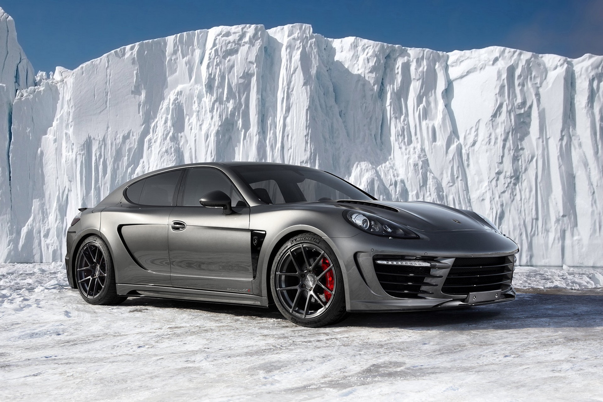 Porsche Panamera Coupe