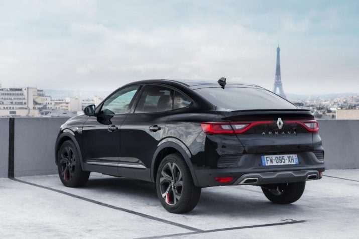 Renault представила кросс-купе Arkana в Европе: стоимость увеличена
